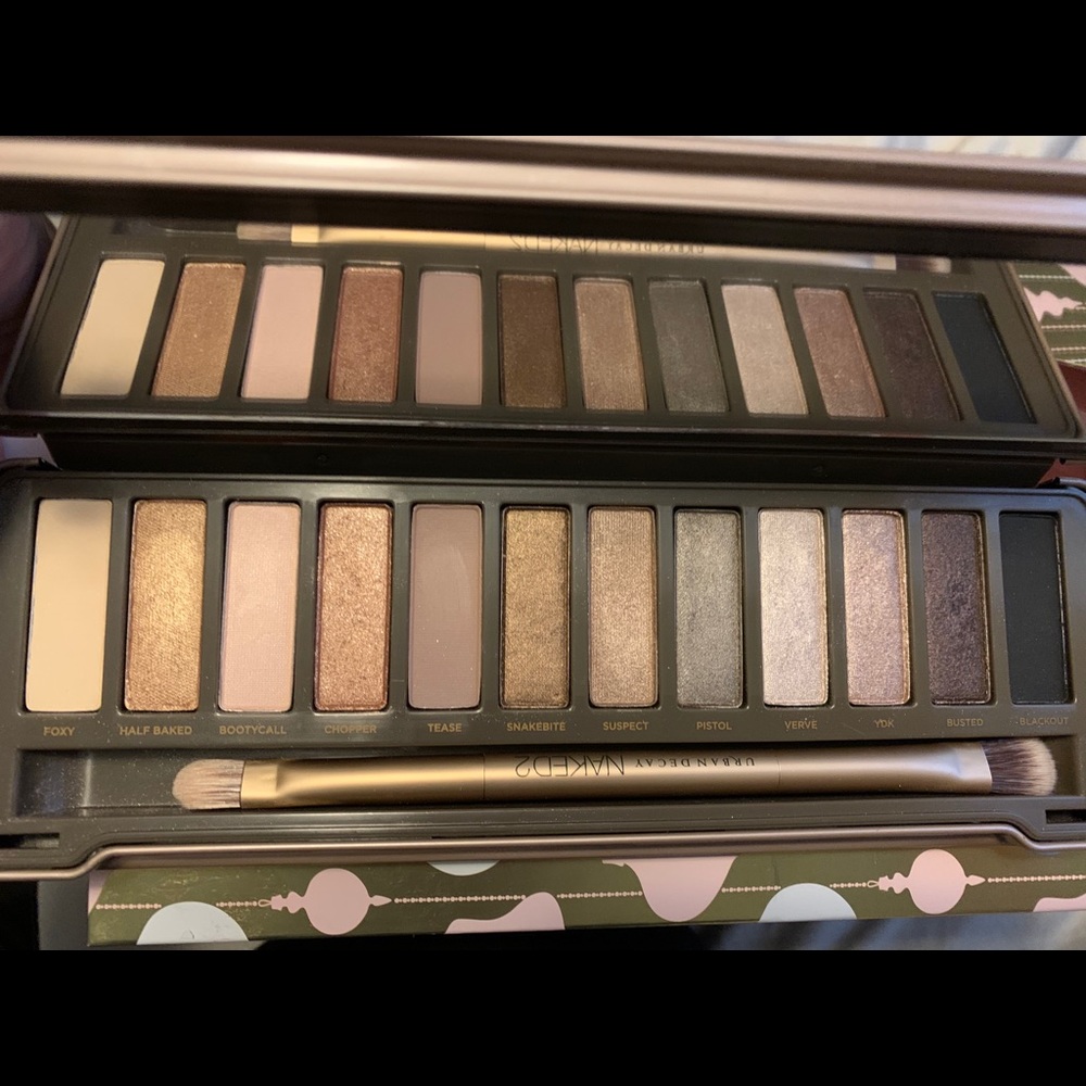 UD Naked 2 palette
